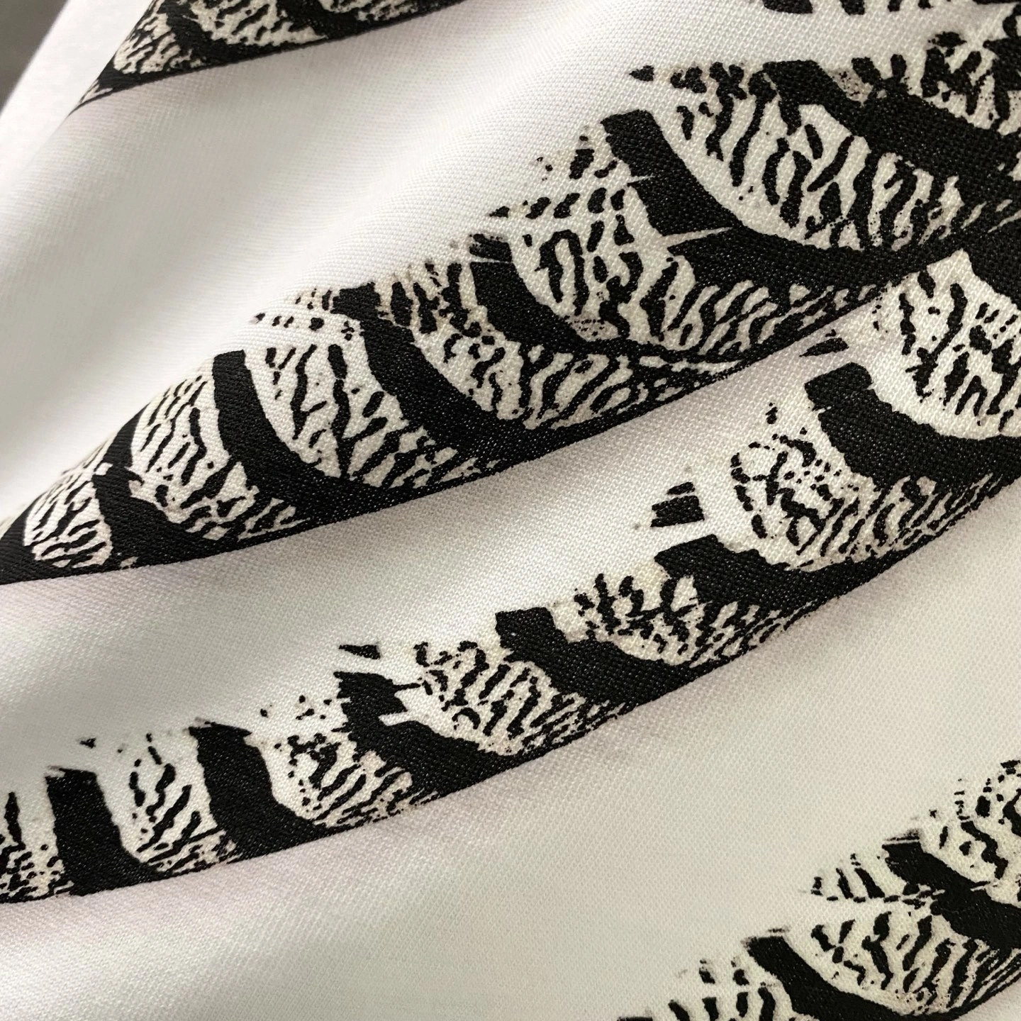 wg.luxury- 8o5w5 embroidery item:E-F361D0318